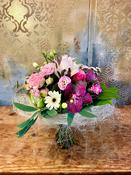 Pink &amp; White Bouquet in Sisal Frame