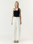 Lua Barrel Ankle Jeans image