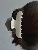 Leonora Claw Clip