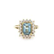 18ct Yellow Gold Aquamarine &amp; Natural Diamond Cluster Ring