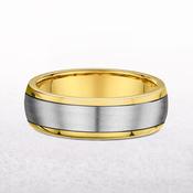 5mm Gents Two Tone Satin Brushed Centre &amp; Polished Edge Wedding Band In 18ct Gold - R