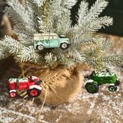 XMAS FARM VEHICLE HANGER 3 Assorted POLYRESIN WITH SNOW priced individually