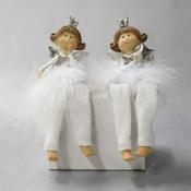 Sitting Angels with feather dress
