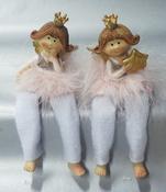Sitting Angels with pink