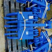 4.5 - 8t McQuaid MT70 Mechanical Grapple - Buckets.ie image