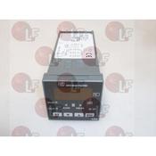REGOLATORE DI TEMPERATURA 1/16 DIN