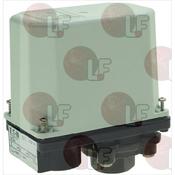 STEAM PRESSURE SWITCH 0.25-4.5 BAR image