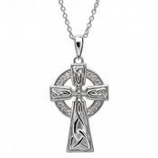 Grande croix de noeud de trinité