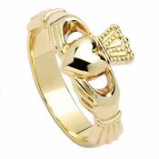 Claddagh Ring mit hoher Krone