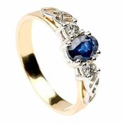 Bague de fiançailles en saphir et diamants image