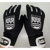 Atak Ennistymon Gloves - Age 5-6 / Black White