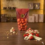 Strawberry Pieces in White Chocolate image