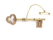 Victorian 15kt yellow gold trefoil key brooch set with pearls image
