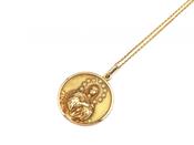 Retro 9kt yellow gold Virgin Mary pendant image