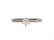 Round brilliant cut diamond solitaire ring in 18kt white gold image