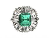 Vintage Colombian emerald and diamond ballerina cluster ring image