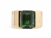 Vintage Green 3.50ct Tourmaline Tank Ring in 18kt Yellow Gold