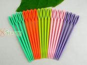 Plastic needles image