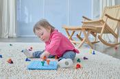 Geo Pegs &amp; Peg Board 