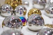 Sensory Reflective Balls Gold image