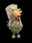 Resin Acorn Squirrel Asstd