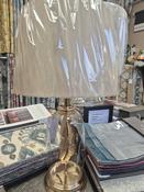 Sora Feather Lamp