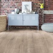 Forester Oriel Oak Laminate Wooden Flooring 19.20 x 126.10cm