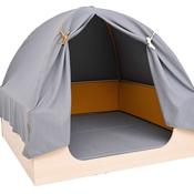 Relaxation corner with a canopy