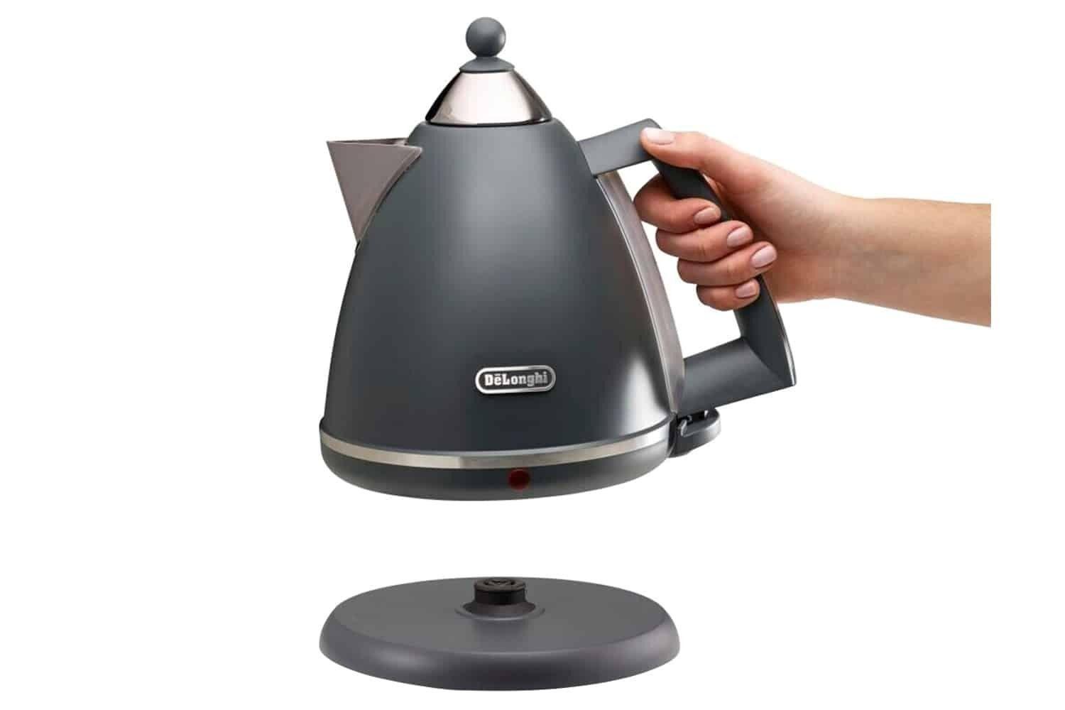 De'Longhi Argento Silva 1.7L Electric Kettle - Grey with Handle, Base, Lid, Stainless Steel, Red Button