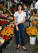 Lola Casademunt V-neck T-shirt with side slits and side graphic: leopard 'be wild' - L image