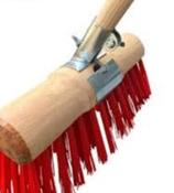 14" Nylon Yard Brush With Clamp [02913NYYRDBSHHC] image