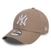 New York Yankees League Essential 9FORTY Adjustable Cap - Pastel Brown - One image