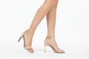 MENBUR Nude suede  Barely there Sandal