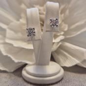 18k White Gold 1.28ct Natural Diamond Stud Earrings image