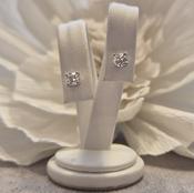 18k White Gold 0.50ct Natural Diamond Stud Earrings image