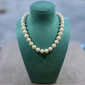 Freshwater Pearl Necklace 10-11mm image