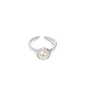Newbridge Pearl Leaf Ring image