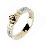10K Whitegold Emerald And Diamond Shoulders Claddagh Ring