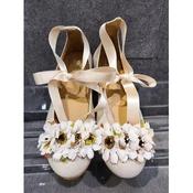 SPANISH IVORY FIRST HOLY COMMUNION SHOES BY TINNY SHOES STYLE 17214 image