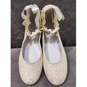 SPANISH LACE IVORY FIRST HOLY COMMUNION SHOES BY TINNY SHOES STYLE 15209 BIS image
