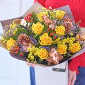 Winter Yellow Rose Bouquet