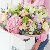 Magnificent Pastel Bouquet image