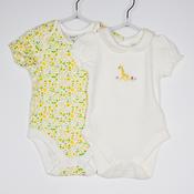 0-3M
2 x M&amp;S Bodysuits
