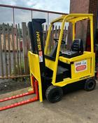 RECON HYSTER XM 1.75 TON FORKLIFT