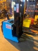 Ride on Electric Stacker