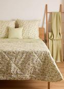 Foxford Dainty Lily Reversible Quilt image