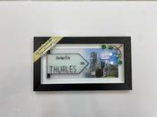 sign post frames Thurles ( cathedral )