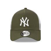 NEW YORK YANKEES TRUCKER image