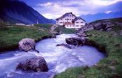 Neue Regensburger mountain hut, Stubai Hohenweg, Tirol, Austria.