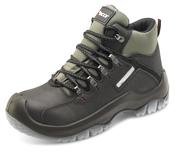 Beeswift Traxion Boot Black image